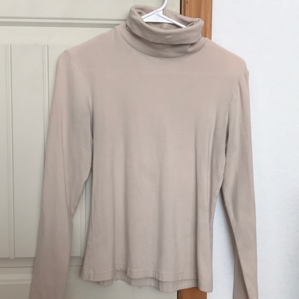 long sleeve turtleneck